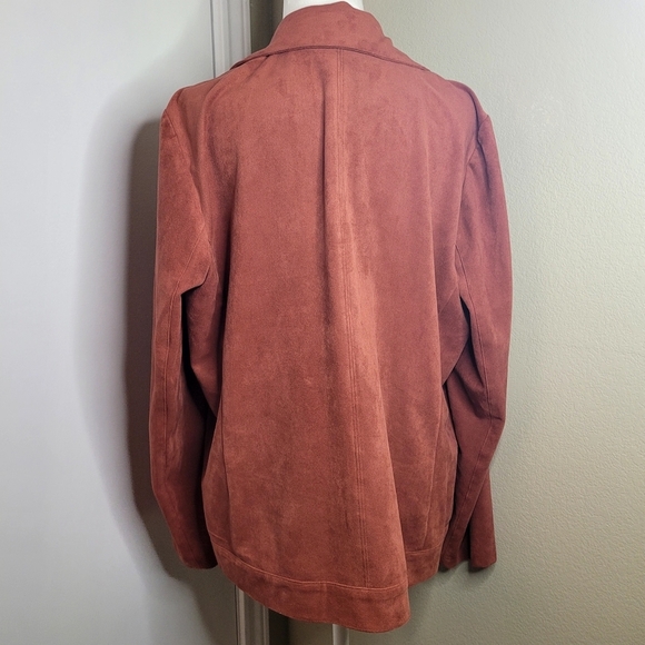 Chicos Rust Faux Leather Full Zip Elongated Jacket Size 12/14 - Picture 6 of 13